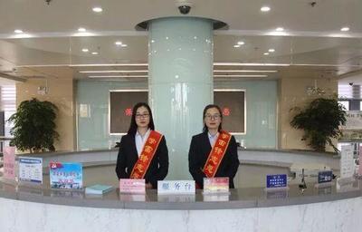 惊讶！到周村办事，N多窗口只能看到一张脸！——咨询服务新体验